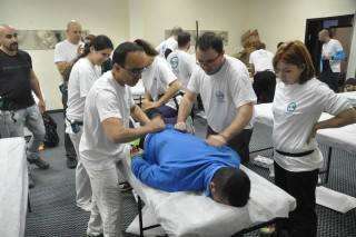 למרות הקור- מתנדבים במרתון טבריה!