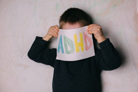הפרעות קשב וריכוז אצל ילדים בראי הרפלקסולוגיה -  מנחה  אפרת ארנון