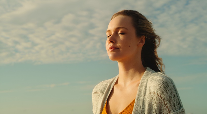 הקשר בין גוף לנפש בתקופות מתח ואיך שומרים על איזון פנימי