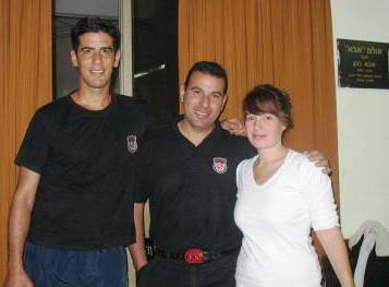 התנדבות המגמה לאיורוודה בטיפולי עיסוי לכבאים