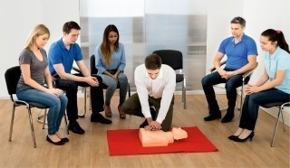 הסתיים סטאז' במעגלי החיים במרכז שירות לעיוור בתל-אביב